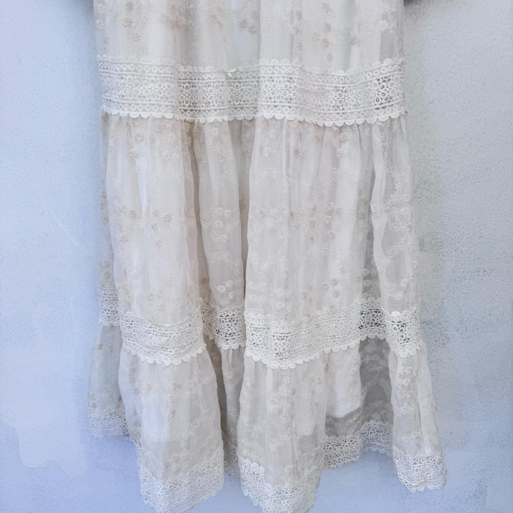 A Collective Story Peasant Boho Tiered Maxi Dress White size Medium NWT NEW - Picture 8 of 12